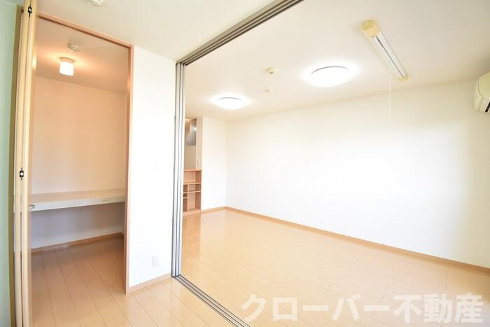 ヴェルデ津森の内装|洋室３帖～ＬＤＫ１２．７帖
