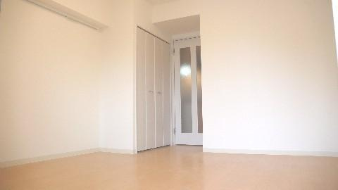 グランディール浅草の居間・リビング