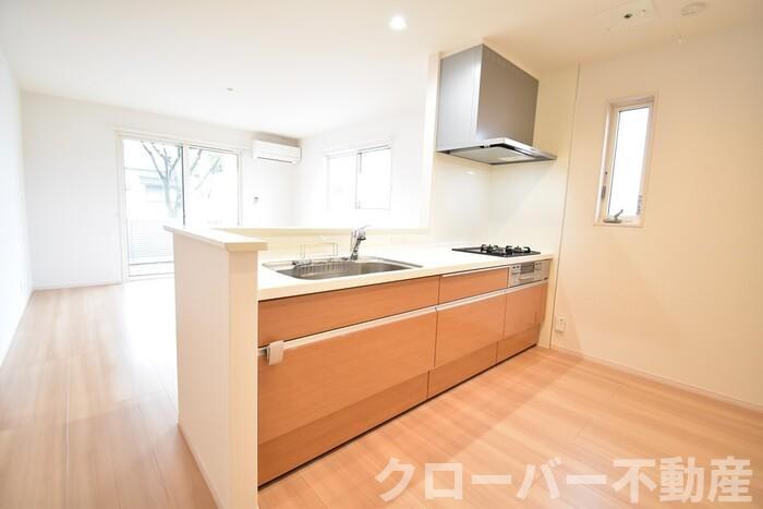 トゥリトール B棟のキッチン|キッチン