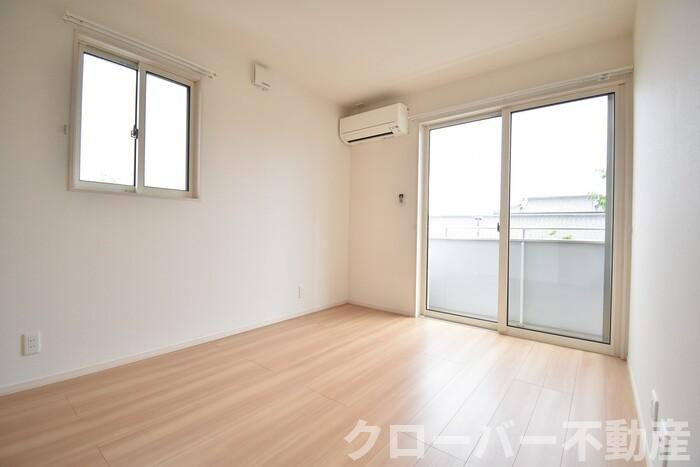 トゥリトール B棟の内装|洋室６帖