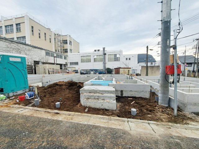 【外観】 | 練馬区関町北4丁目　新築一戸建住宅　全3棟　(保谷店) | 西武新宿線「武蔵関」駅まで徒歩7分の好立地です。