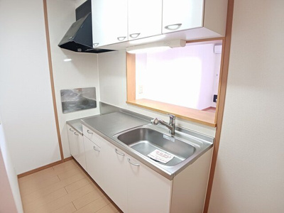 【キッチン】 | モ－ヴ・カミカ | 使いやすいキッチンです