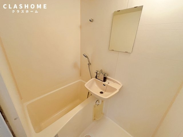 エクセル石浜　　　刈谷市近郊の賃貸はクラスホームの浴室|同物件の別部屋になります。