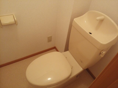 【トイレ】 | メルヴェーユⅢ | 清潔感のあるトイレです