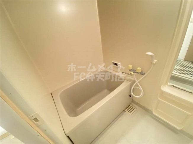 【浴室】 | シャトー弁天弐番館