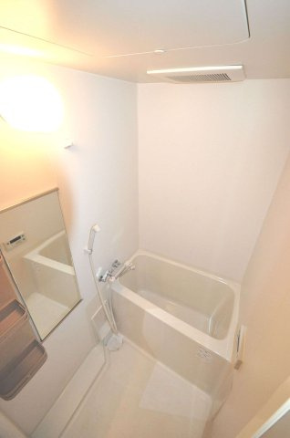 大阪市城東区今福西５丁目の賃貸マンションの浴室