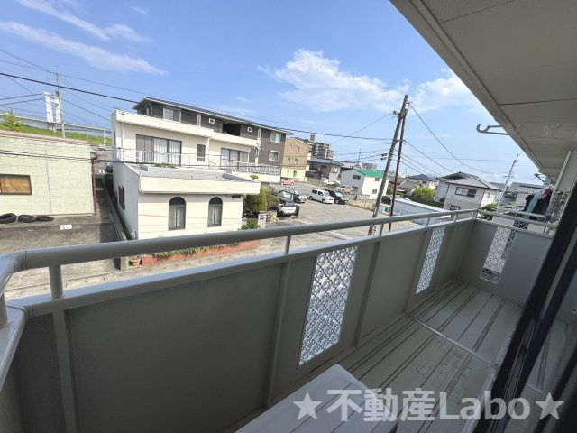 徳島市住吉５丁目のアパートのバルコニー