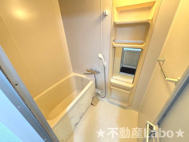 徳島市住吉５丁目のアパートの浴室