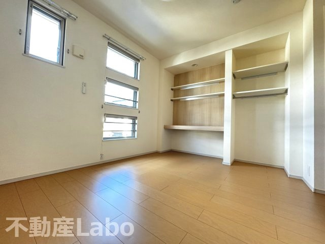 カーサ アルベロディピノの洋室