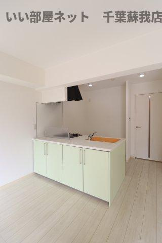 ヴァンヴェール葛城のキッチン|キッチンでお料理をお楽しみください