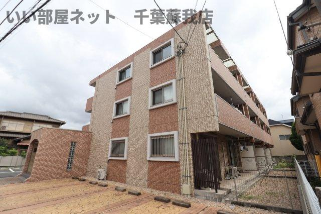 ヴァンヴェール葛城の外観|落ち着いた雰囲気の外観です