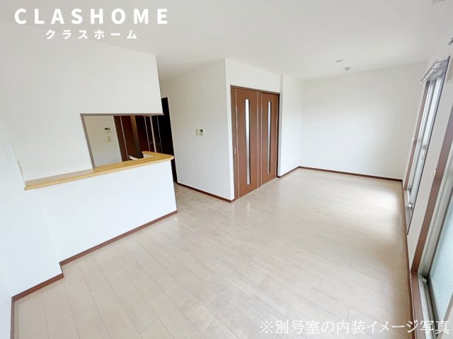 Hanalei　　 刈谷市近郊の賃貸はクラスホームの居間・リビング