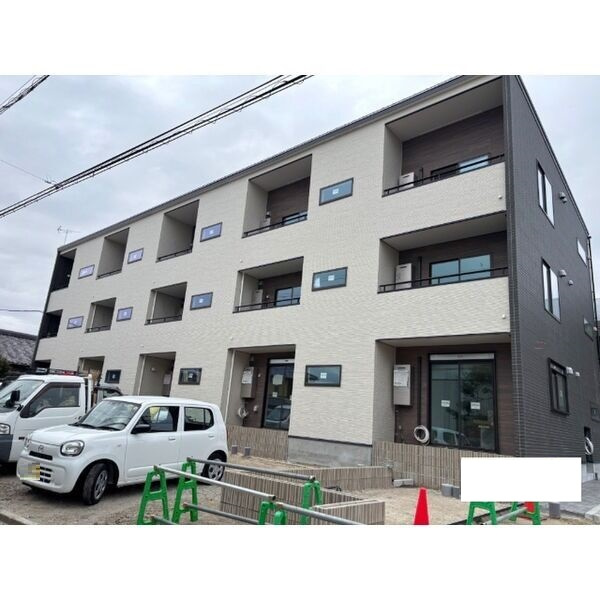 プエンテリア岡崎の外観