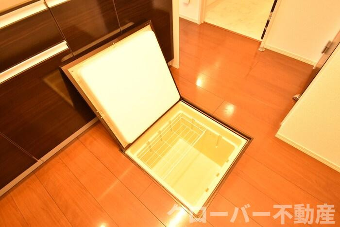 フラット ウィステリアの収納|床下収納