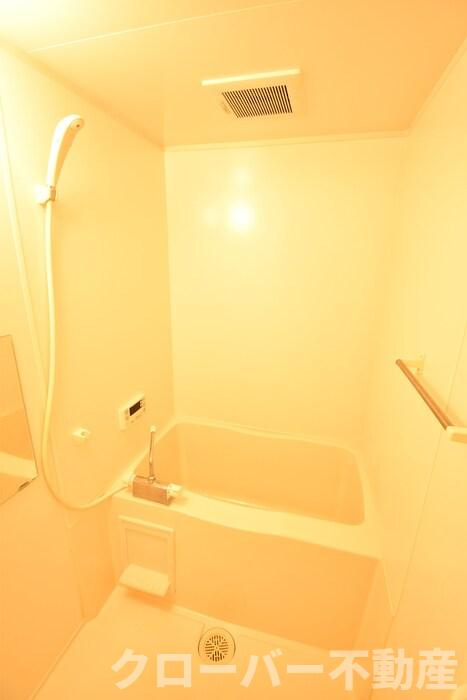 フラット ウィステリアの浴室|浴室