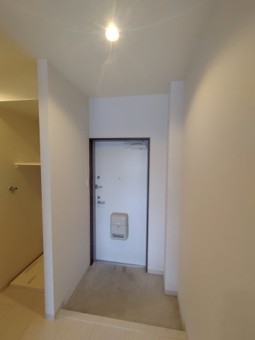 クレシタICHIの玄関