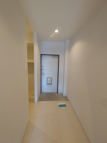 クレシタICHIの玄関