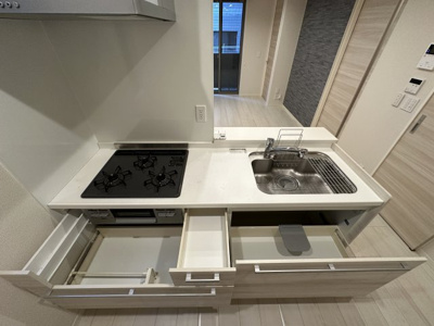 【キッチン】 | カルハート桂 | ※同物件・同間取り参考写真