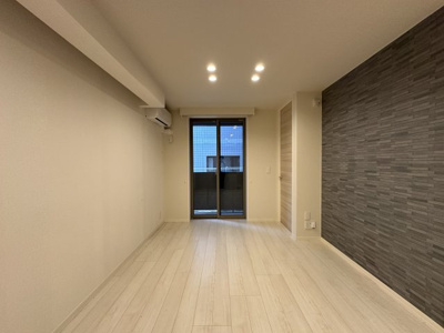 【居間・リビング】 | カルハート桂 | ※同物件・同間取り参考写真