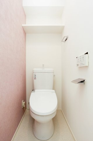 サヴォイラ・マリナ　ドゥ　ハカタ　2階のトイレ|別号室のものです。現状優先になります。