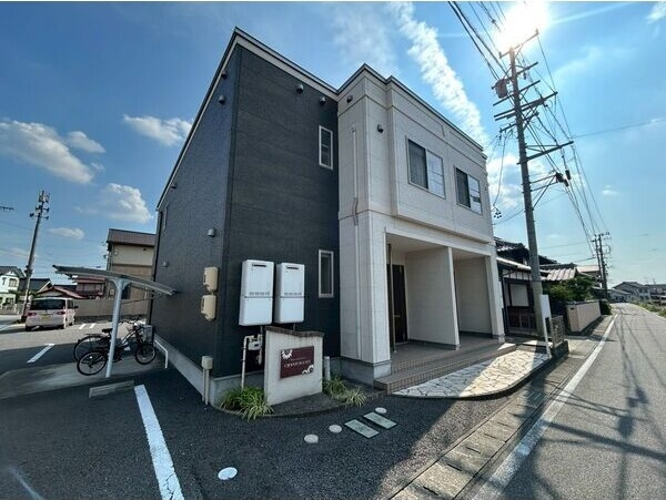 グランドソレイユの外観