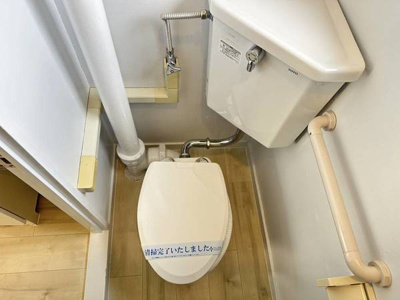 【トイレ】 | ビレッジハウス鳴滝20号棟 | ビレッジハウスの同一物件・同一タイプの間取りの写真です