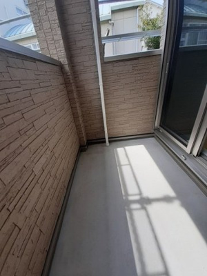 【バルコニー】 | アン・ソレイユ | 広々としたバルコニーです