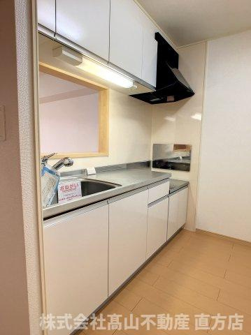 直方市大字感田のアパートのキッチン
