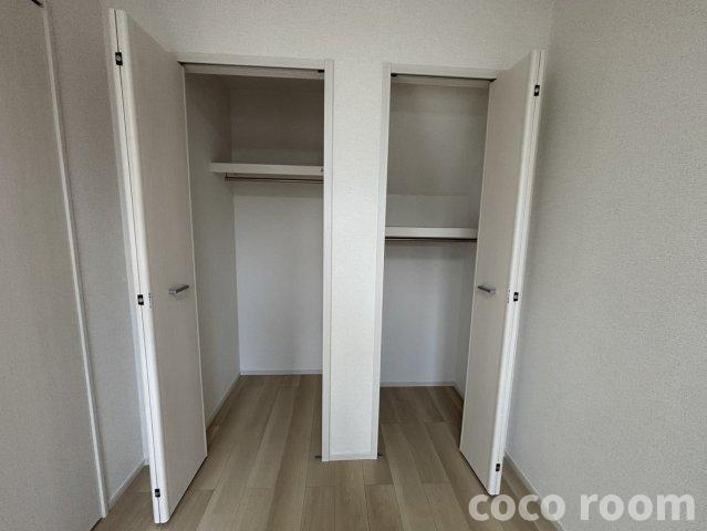 モカ　ⅩⅠの玄関