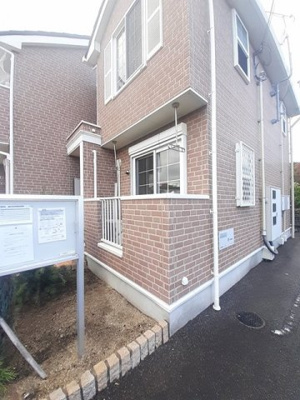 【バルコニー】 | プラシード | 外からの目が気にならないバルコニーで洗濯物が干せます