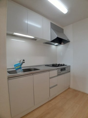 【キッチン】 | エスポワールＲｅｉｗａ | キッチンでお料理をお楽しみください