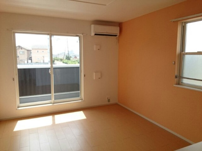 【居間・リビング】 | ディオーネ・ジエータ紀ノ川Ⅱ | おしゃれなリビングです