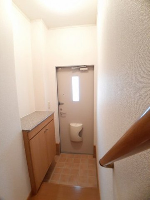 【玄関】 | コンソラトゥールコヤ | 毎日通る玄関はこちらです