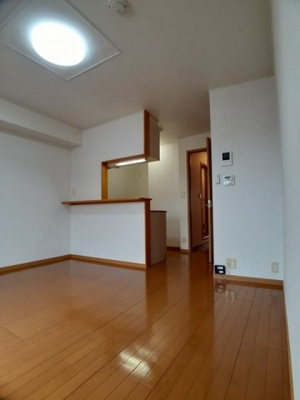 【居間・リビング】 | コンソラトゥールコヤ | おしゃれな居間です