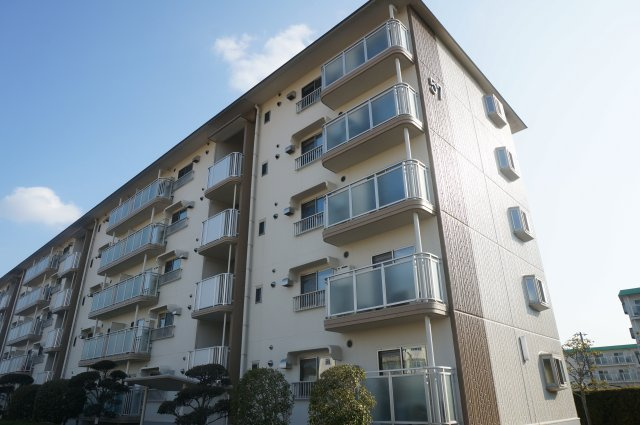 名谷14団地57号棟の外観|名谷14団地57号棟