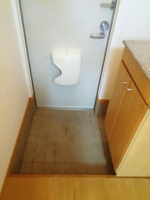 【玄関】 | ドゥ－アルモニ－ | 明るい玄関です