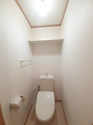 【トイレ】 | カーサグリーンⅡ | シンプルで使いやすいトイレです