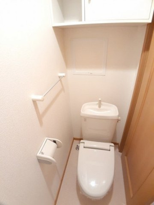 【トイレ】 | フラワーリング | ゆったりとした空間のトイレです