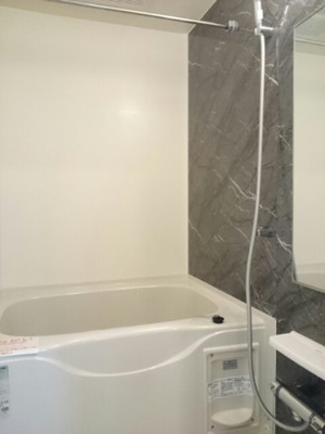 【浴室】 | メゾン・ラフィーネⅡ