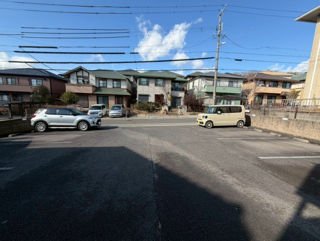 シンシャルムの駐車場