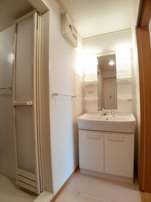 【洗面所】 | アバカス・榎原 | 脱衣スペースもあります