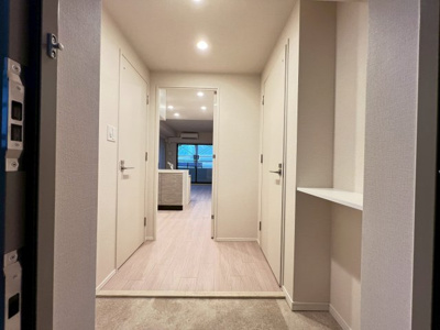 【玄関】 | スプランディッド弁天町WEST