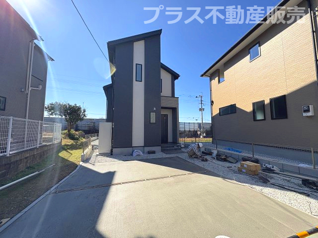 【外観】 | 糟屋郡須恵町大字旅石24期　1号棟（全4棟）【仲介手数料無料・0円】 | まもなく完成。ご内覧は可能です。ご見学はプラス不動産販売にお任せ下さい。