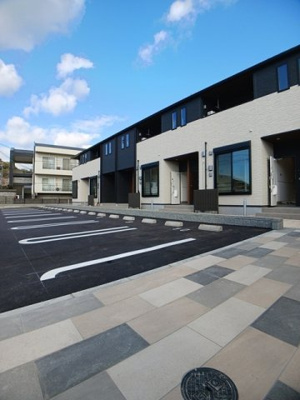 【駐車場】 | クラール西庄Ａ | 駐車場完備です