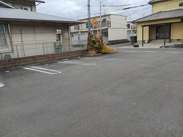 下奈良中ノ坪倉庫付事務所のその他