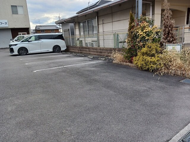 下奈良中ノ坪倉庫付事務所のその他