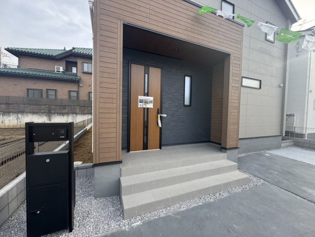リーブルガーデン．S　深谷上柴町東第３　の玄関|２号棟現地外玄関（2026年05月02日）撮影