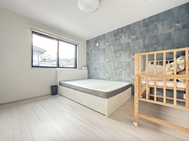 宇治市明星町２丁目の子供部屋