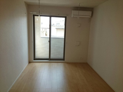 【居間・リビング】 | ラ・ルーチェ | ゆったりとしたリビングです