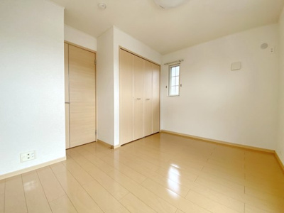 【寝室】 | サニーヒルズ　サウスＡ